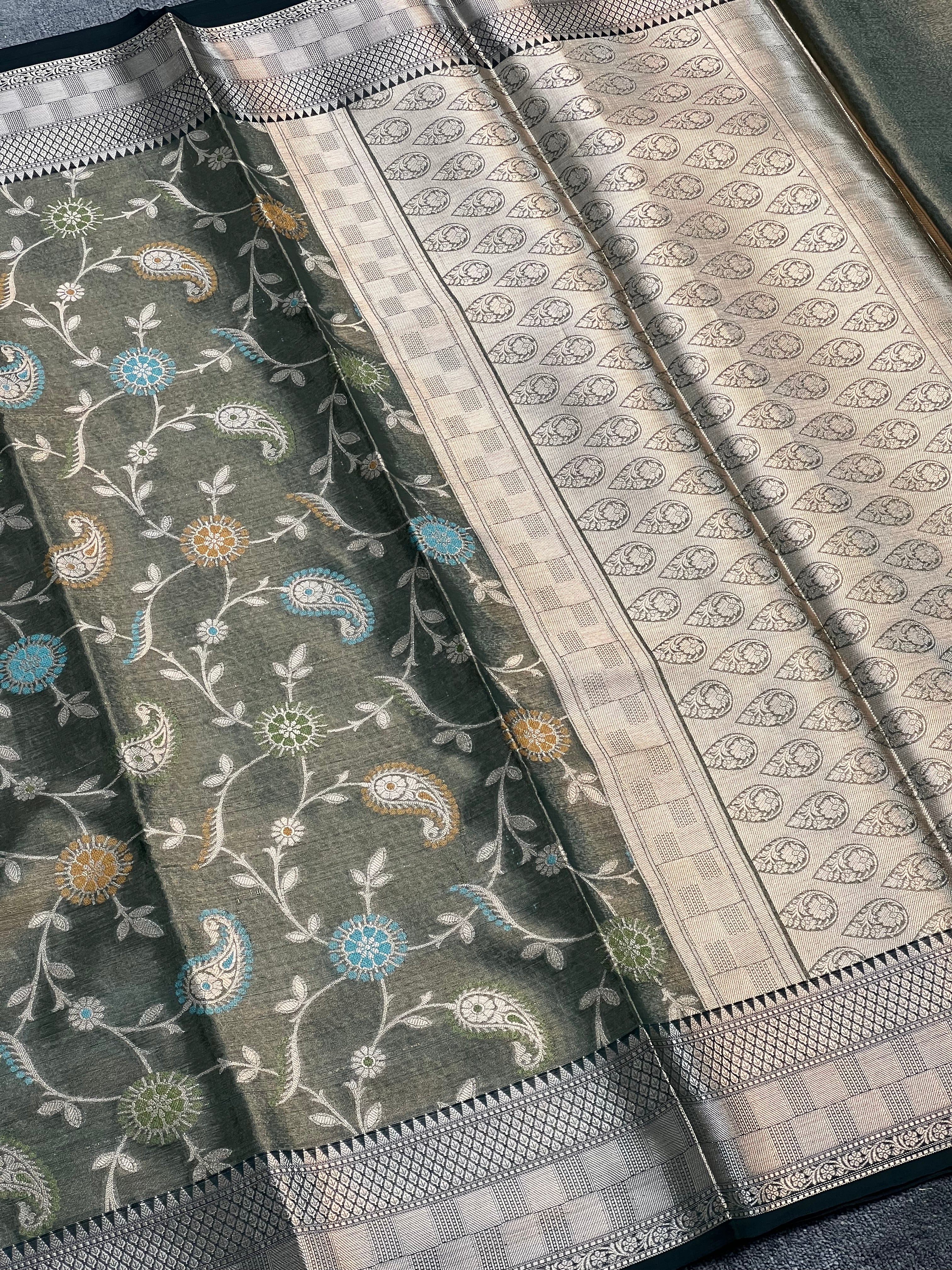 Banarasi Warm Tissue Silk Saree