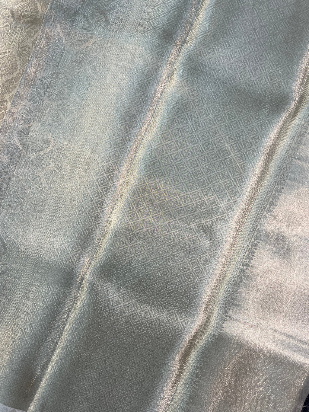 Exclusive Tissue Tanchui Gold Based Saree