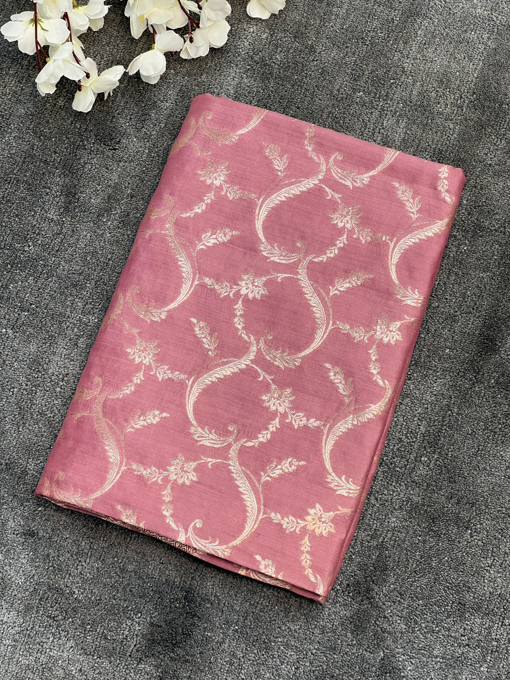 Handloom Pure Chiniya Silk Saree