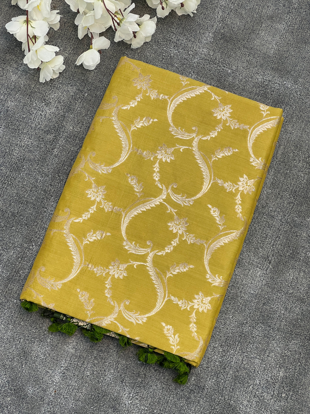 Handloom Pure Chiniya Silk Saree