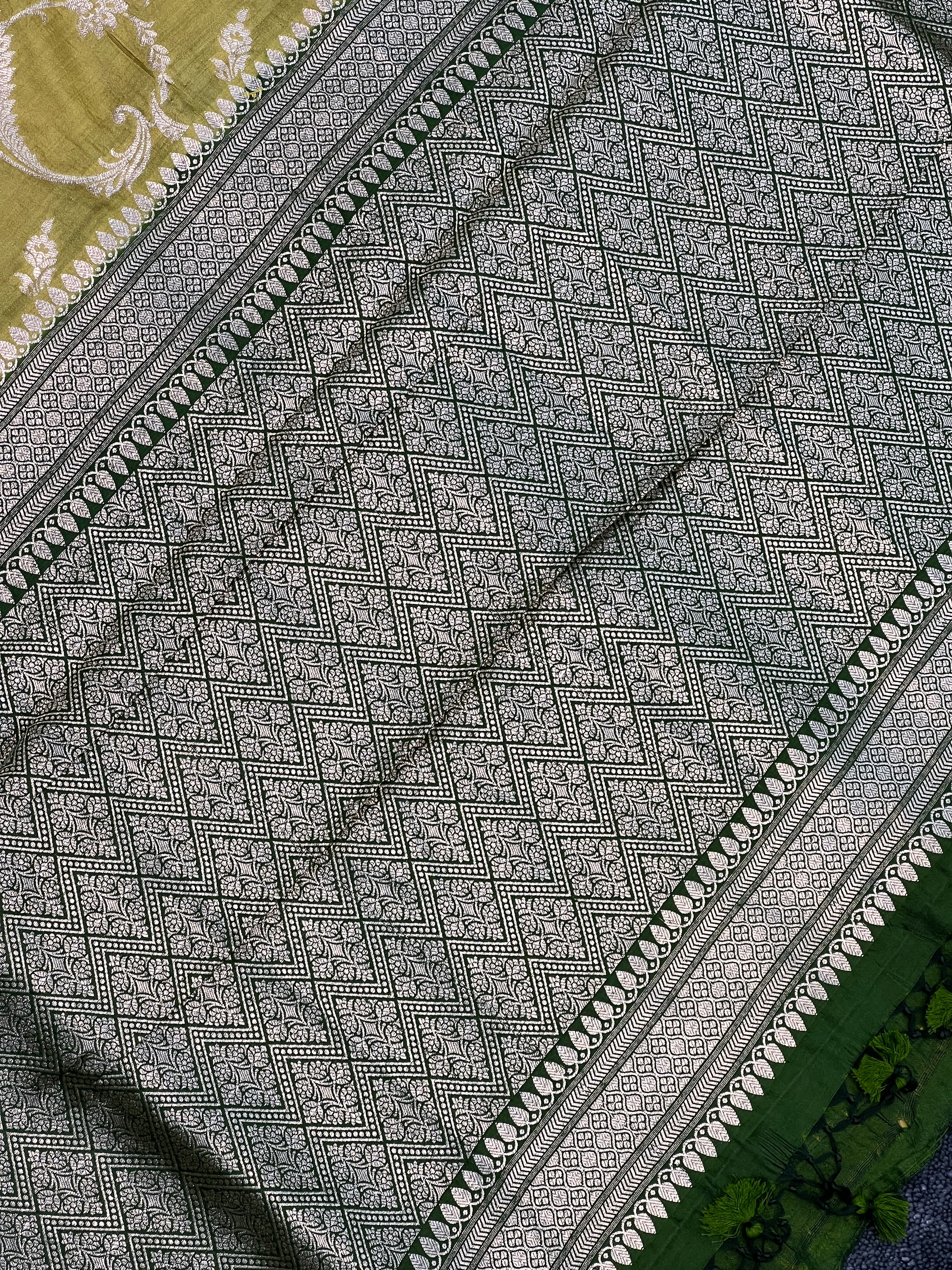 Handloom Pure Chiniya Silk Saree