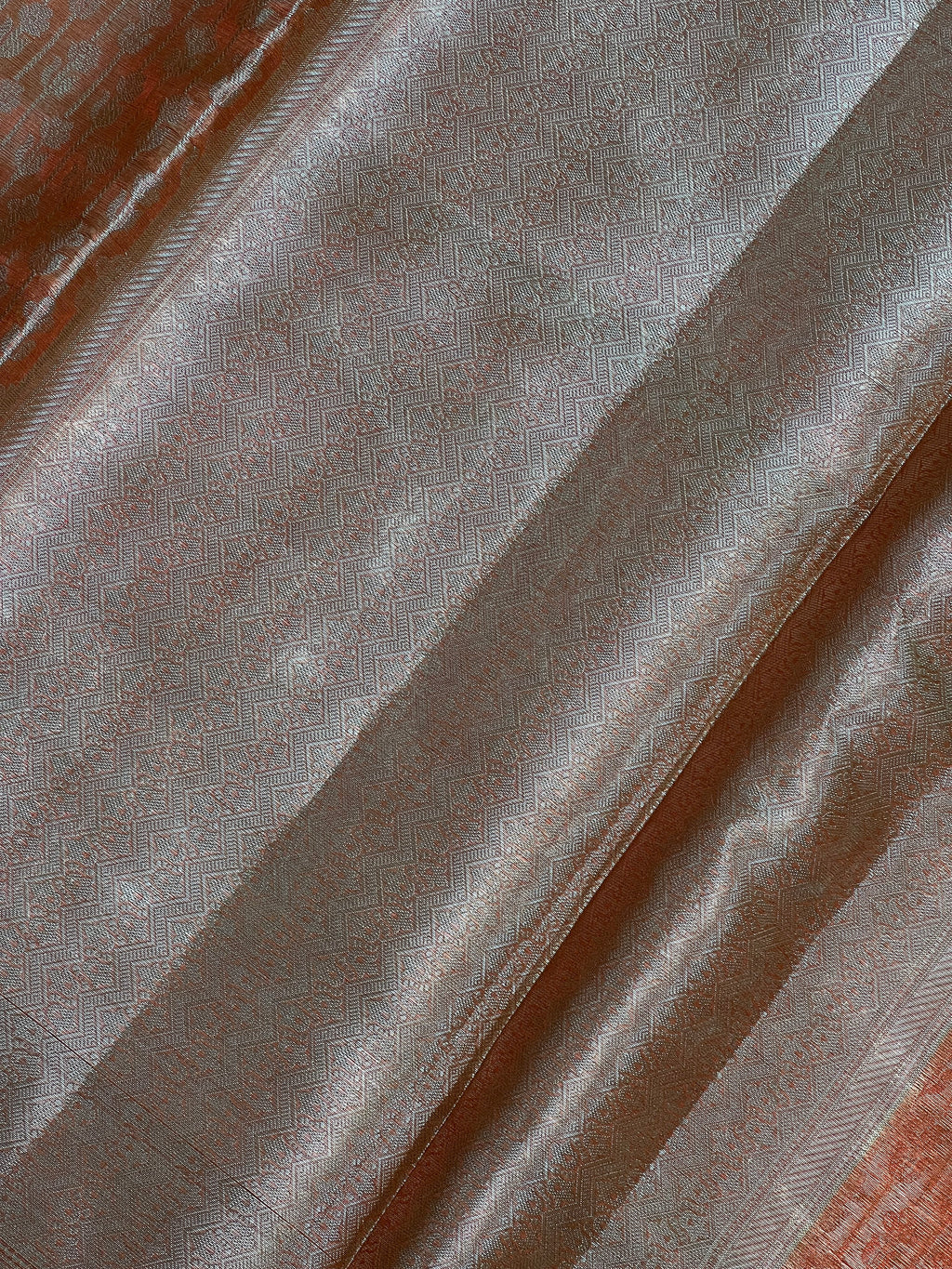 Designer Tissue Tanchui Silk Saree