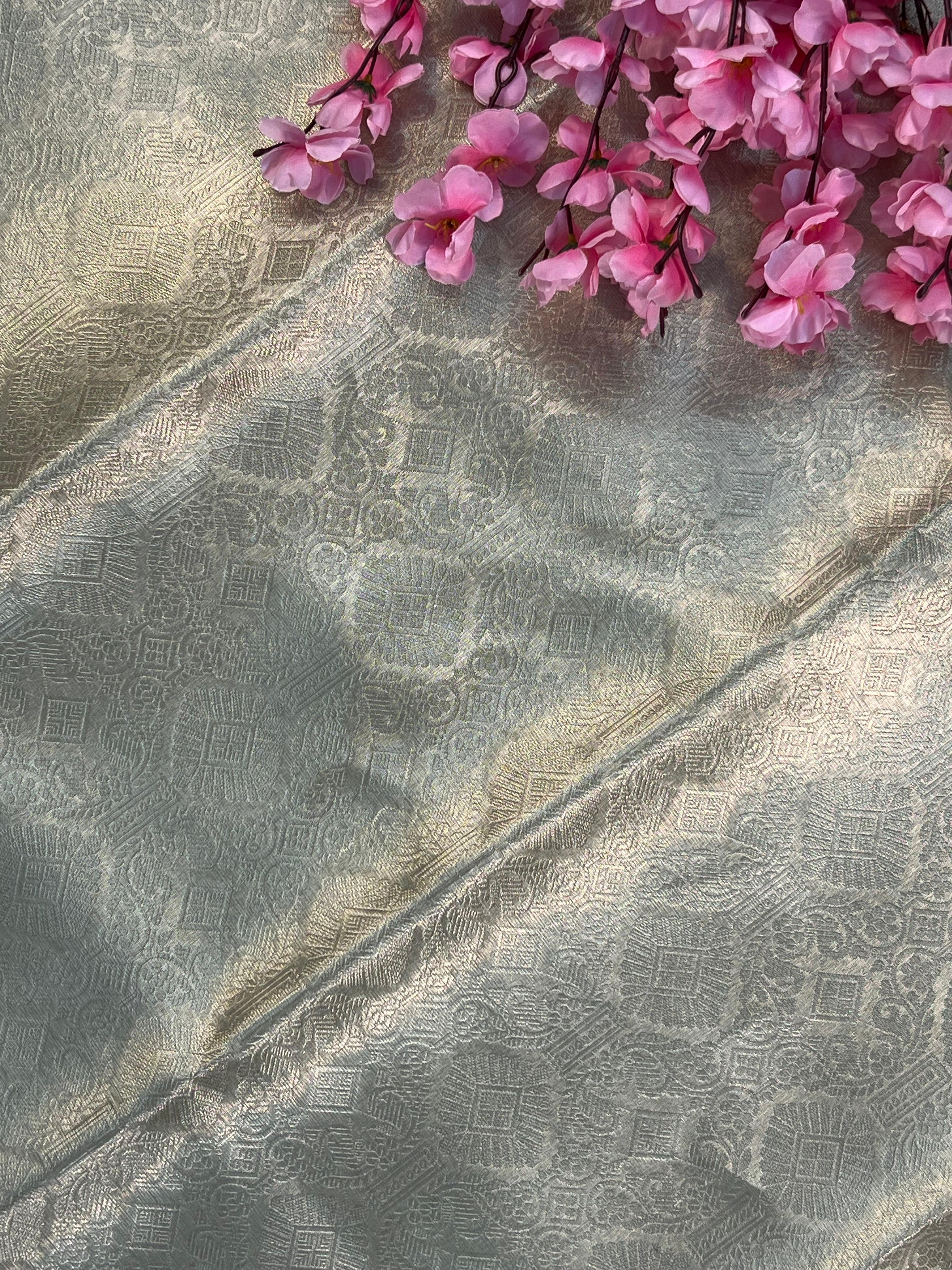 Exclusive Tissue Tanchui Gold Based Saree