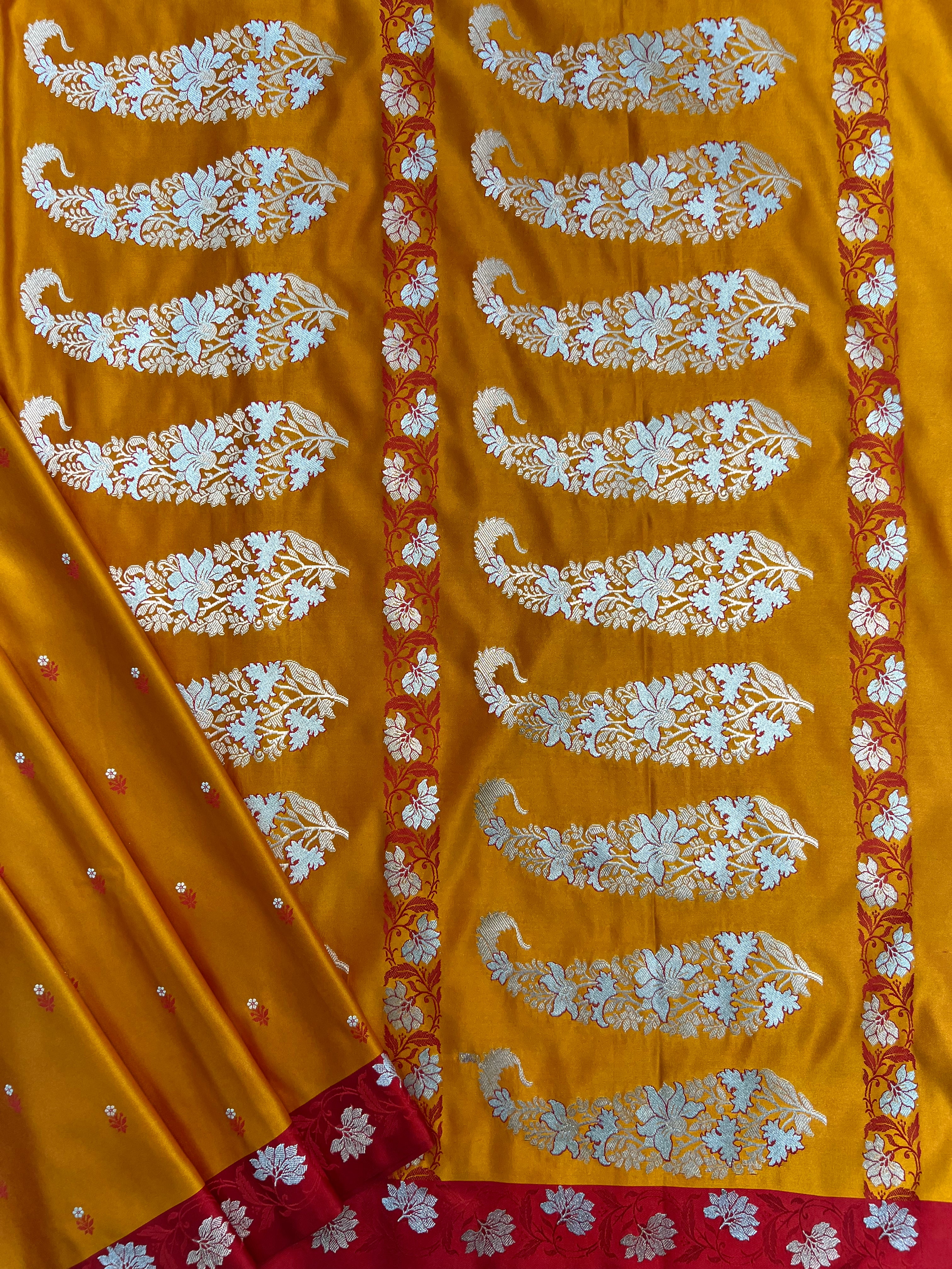 Traditional Banarasi Mashru Katan Silk Saree