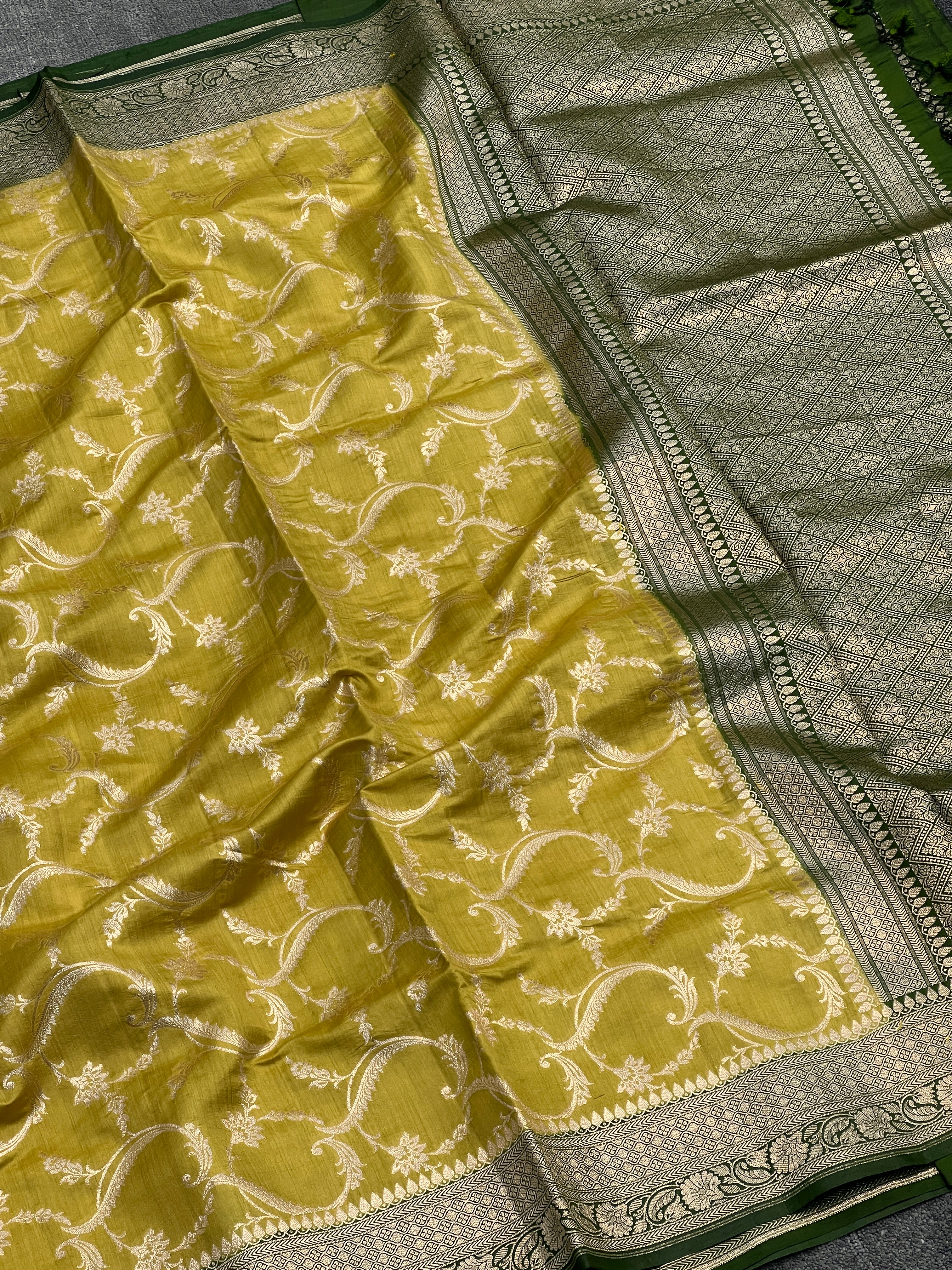 Handloom Pure Chiniya Silk Saree