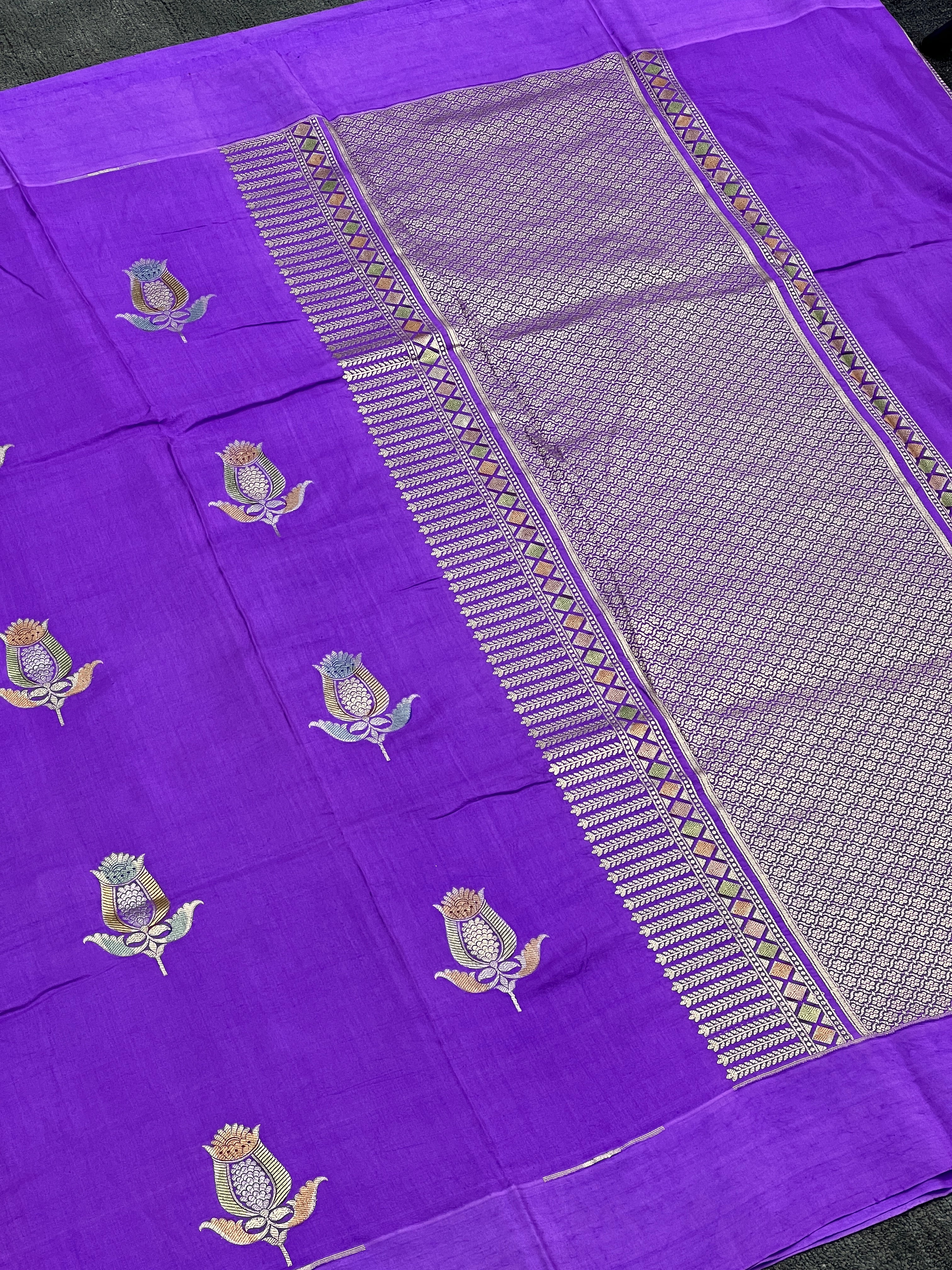 Pure Handloom Chiniya  Silk Saree