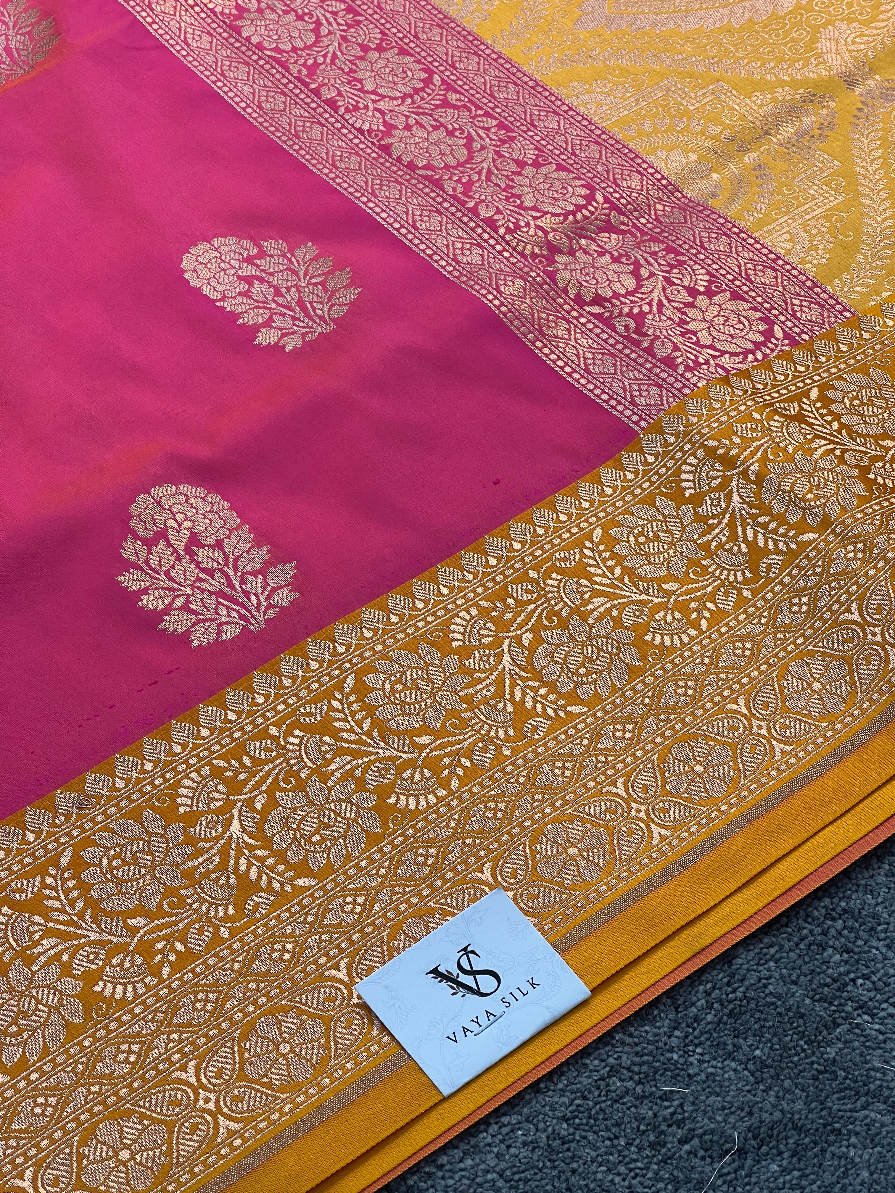 Exclusive Satin Border Kataan Silk Saree